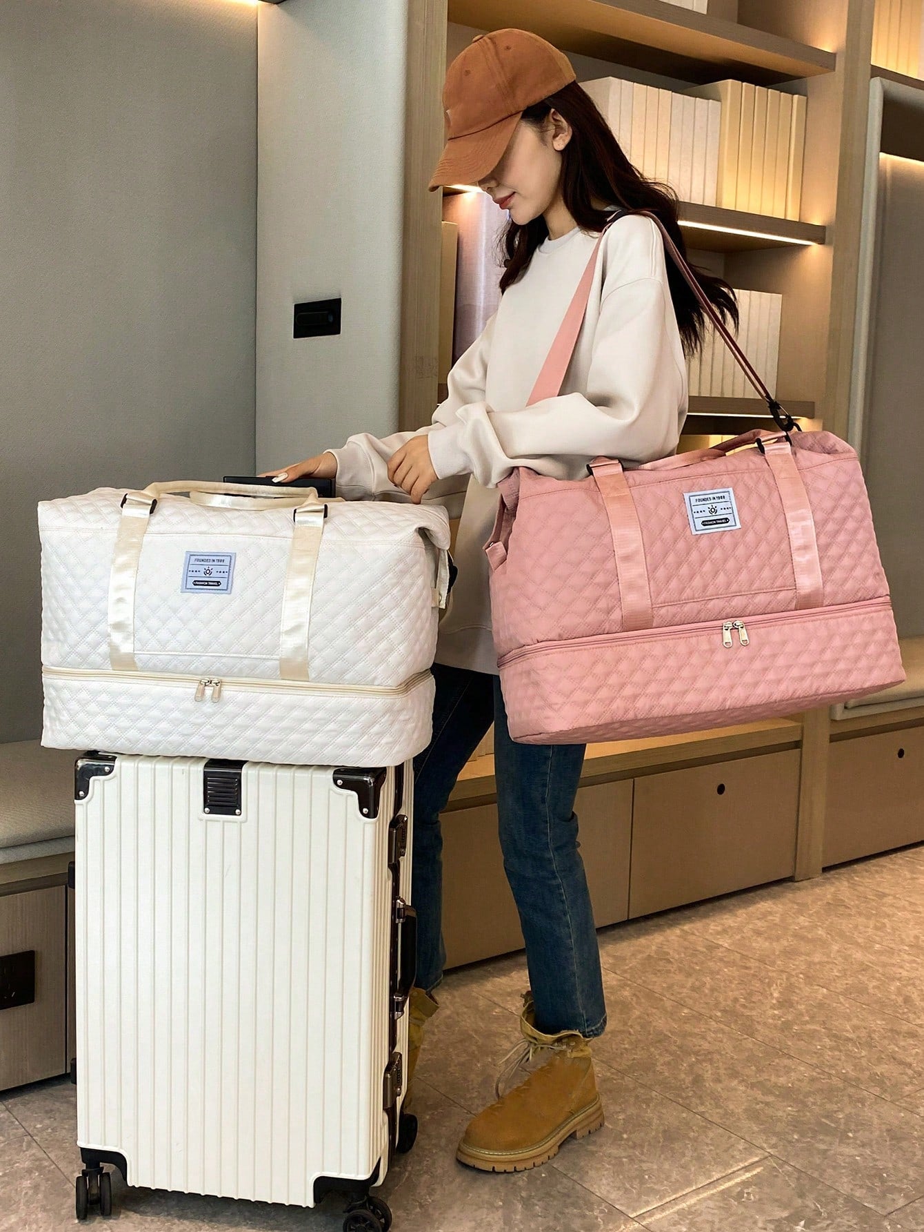2PCS Large Capacity Travel Duffel Bag, Wet and Dry Separation Fitness Bag, Weekend Overnight Shoulder Bag, Hospital Necessary Mommy Bag, Travel Bag, Holiday Bag, Weekend Bag, Overnight Bag, with a Pull Bar Bag, with Shoe Storage, Boarding Bag, Cosmetics Storage Bag for Suitcase Gym Bag Duffle Bag for Luggage Carry on Bag College Bag Luggage Bags Weekender Bag Hospital Bag Winter